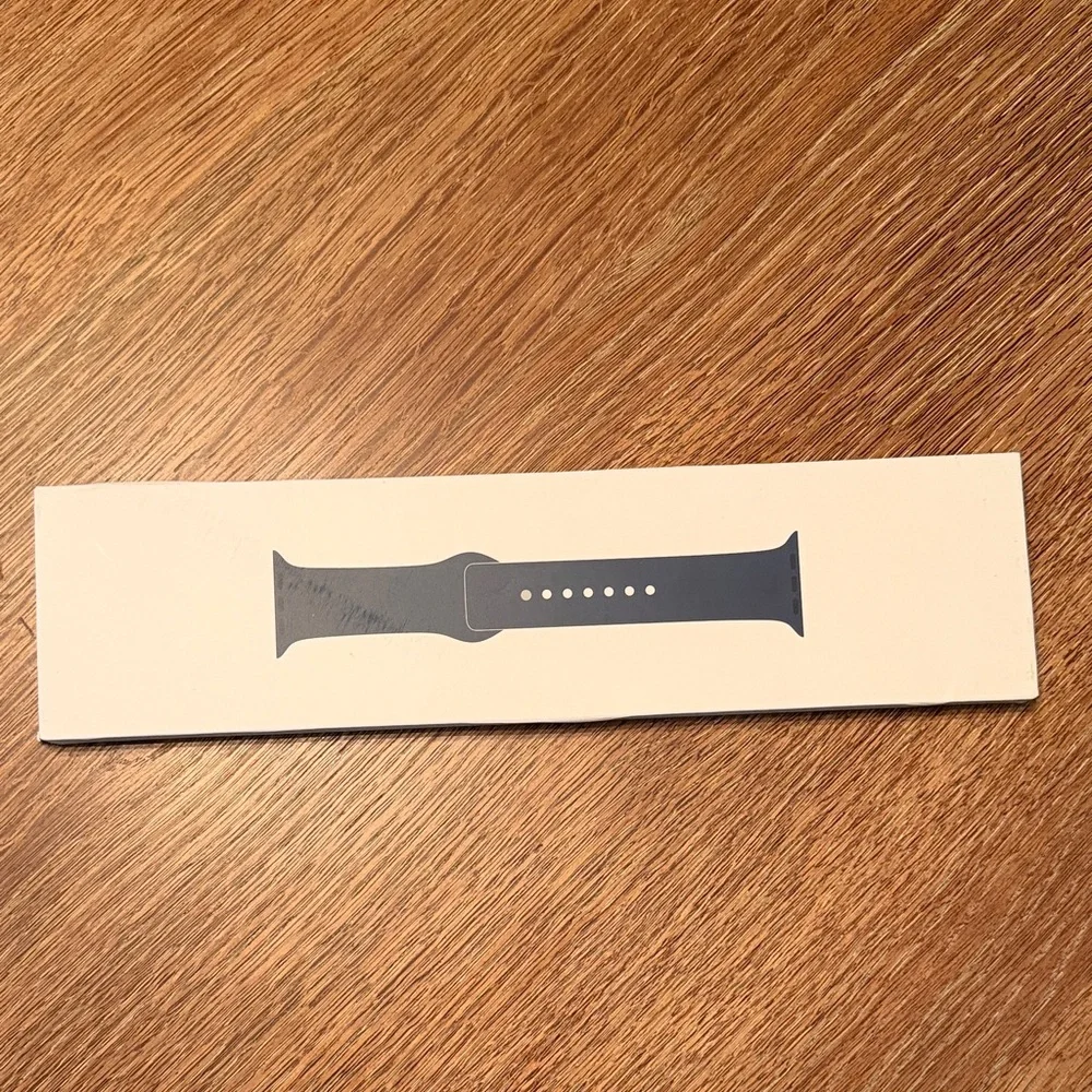 NWT Apple Watch Sport Band - Blue